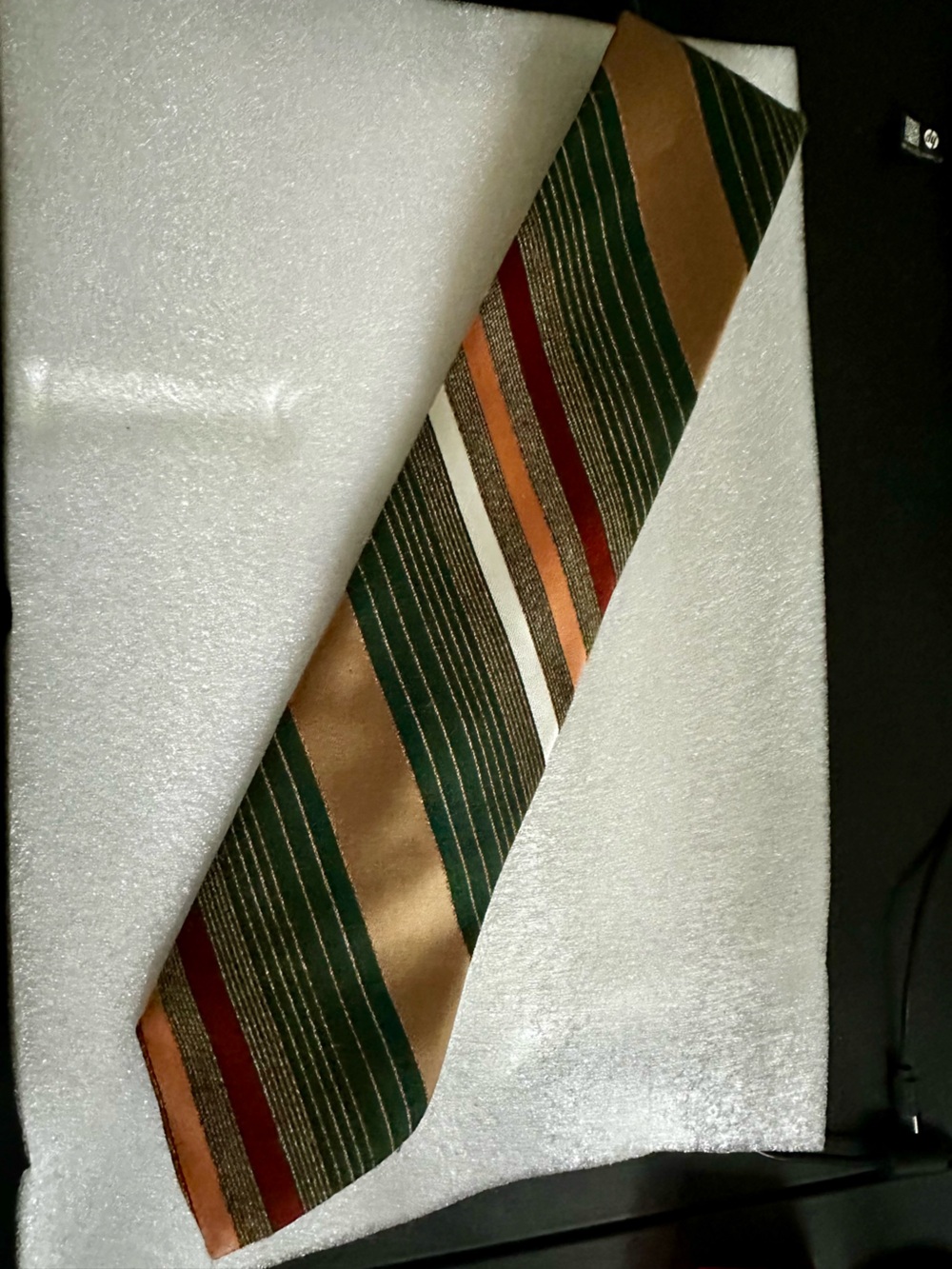 Royal Knights, Classic Striped Men's Tie in Green and Gold